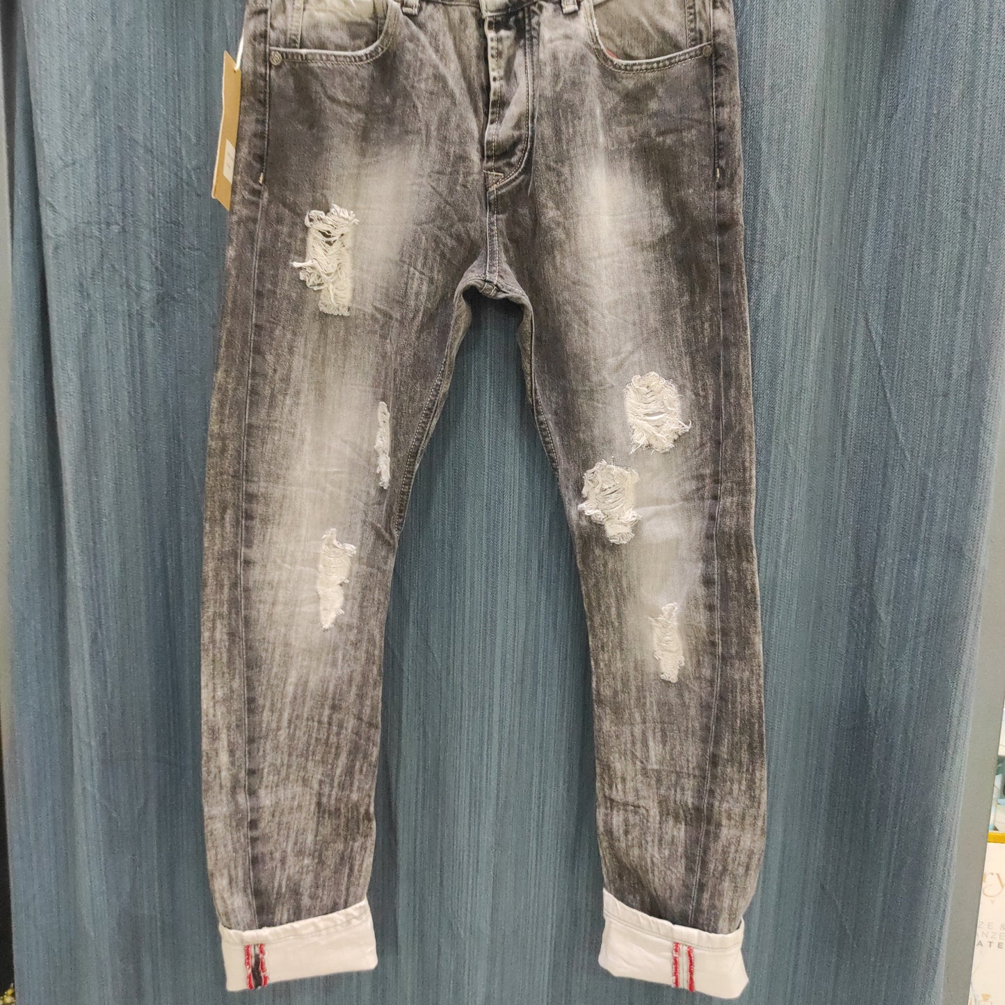 Jeans uomo grigio vintage Outfit